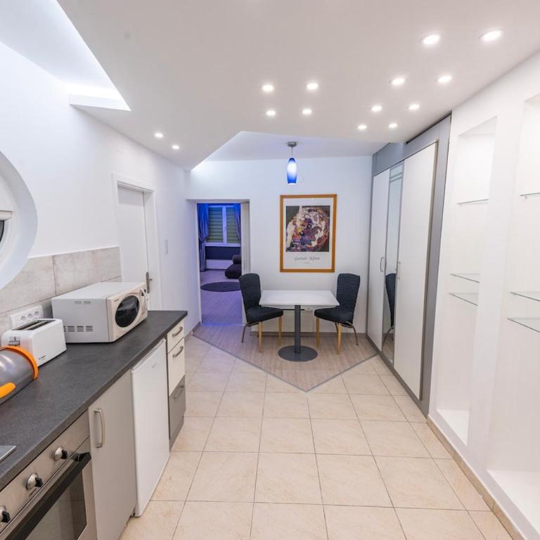 Dove's Nook - A Stylish City Center Retreat - Apartman sa 1 Spavaćom Sobom - 4