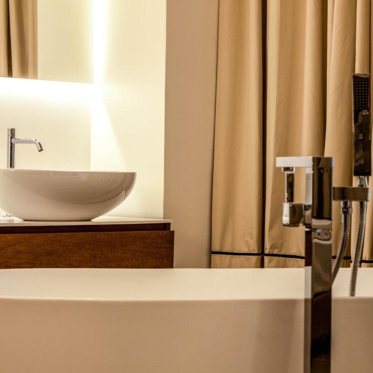 Mamalu - Corso Umberto 35 - Studios and Suites - Camera King Deluxe - 12