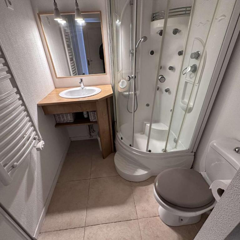 Charmant 2 Pièces avec terrasse et jardin clos, parking inclus - FR-1-731-109 - Appartamento - 13