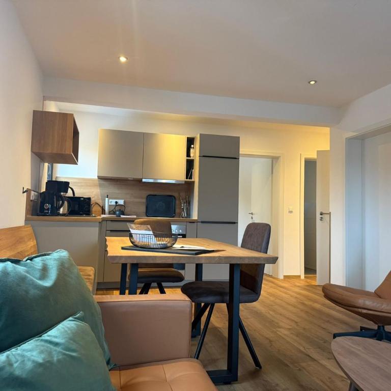 Haus Schwalbennest - Apartment mit Balkon - 8