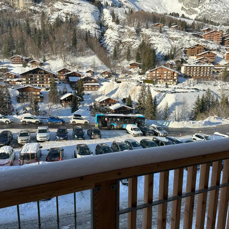 Cristaux Alpine Living - Apartment mit 3 Schlafzimmern und Bergblick - 77