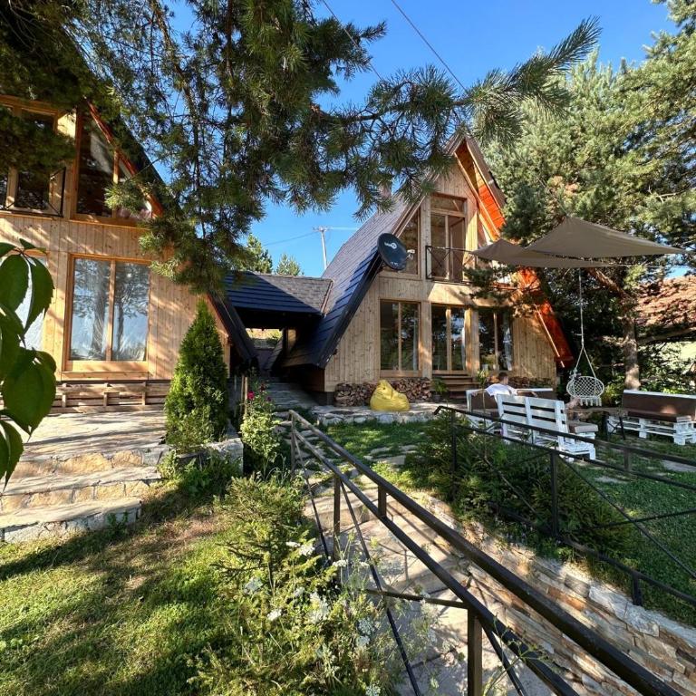 Pine Cabins Zlatibor - Kuća sa 3 Spavaće Sobe - 28