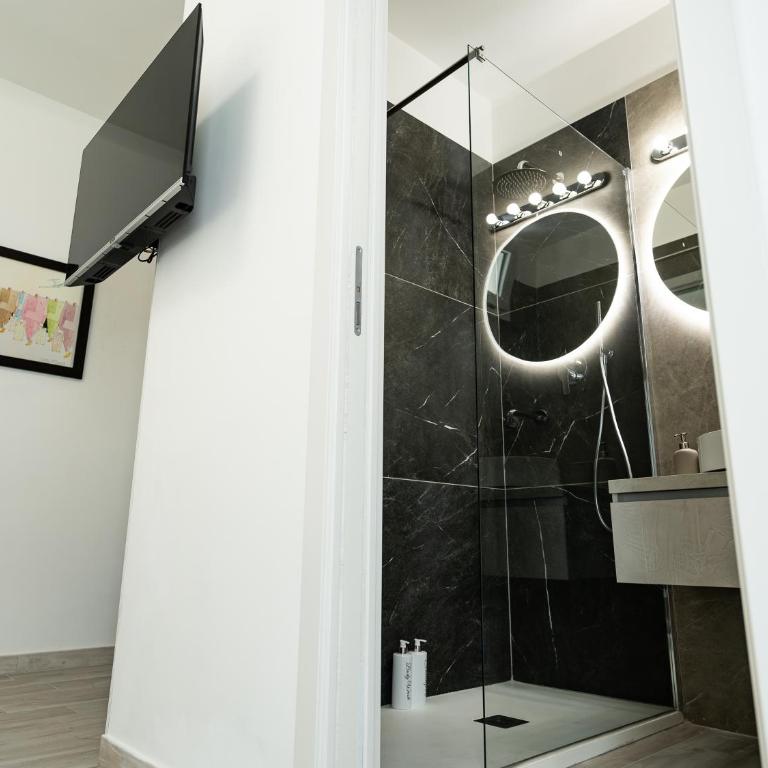 Felix Rooms - Camera Matrimoniale con Bagno Privato - 9