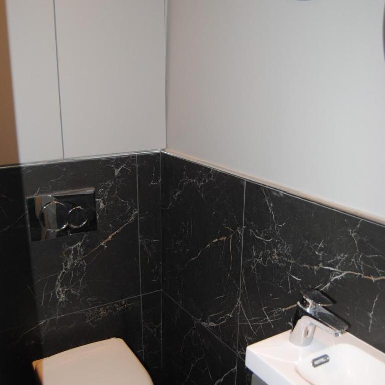 Apartment on Montmartre Street - One-Bedroom Apartment - 7