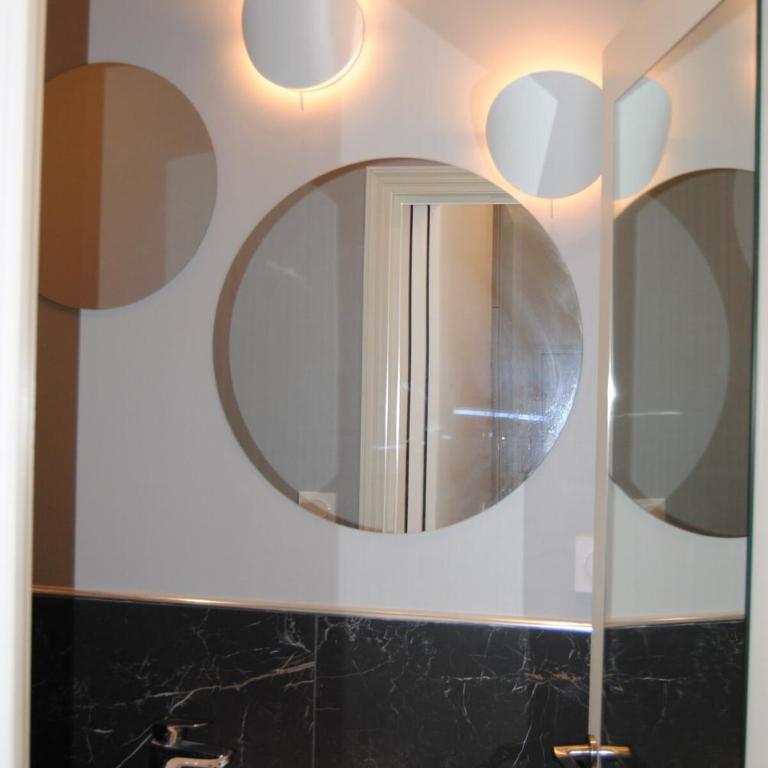 Apartment on Montmartre Street - One-Bedroom Apartment - 8