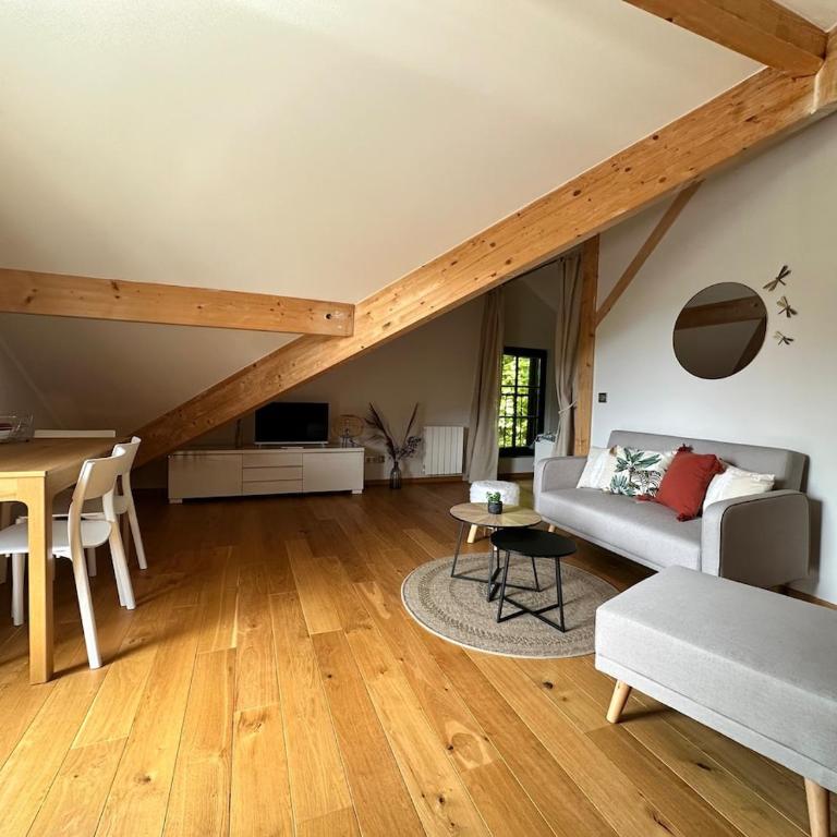 Appartement, 20m du lac Conjux, vue lac - Appartement 2 Chambres - 28