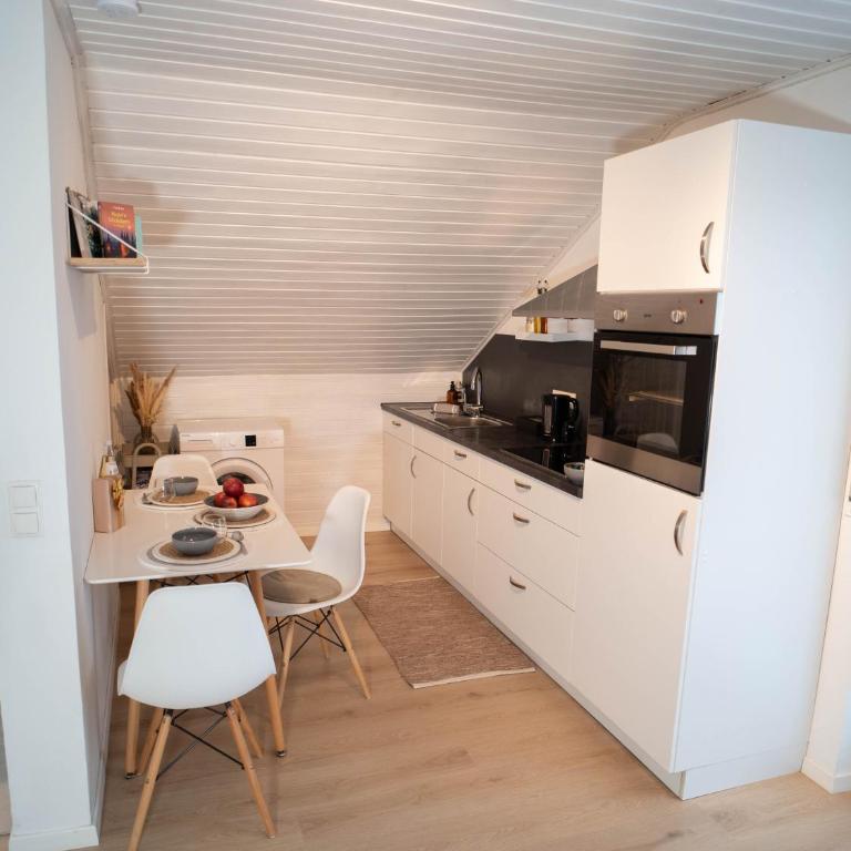 COZY&RELAX APARTMENT-Balkon Küche Parkplatz WIFI Netflix - Apartment mit 1 Schlafzimmer - 13