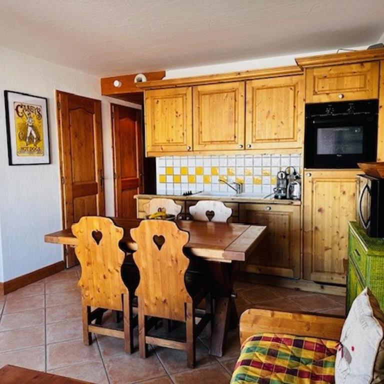 Appartement skis aux pieds 6 pers avec piscine et parking à Arc 1800 - FR-1-411-947 - Appartement - 1