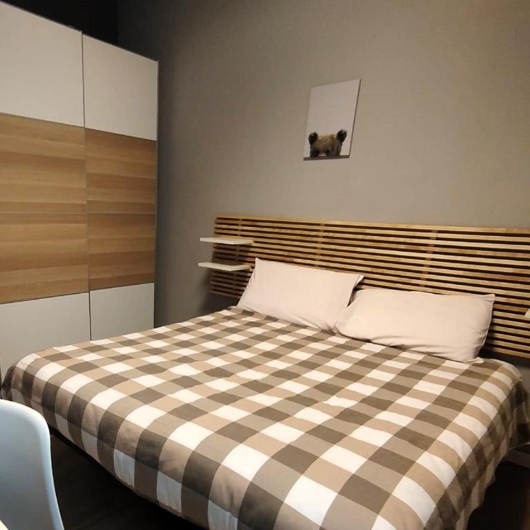La casa di Anna, appartamento trilocale con balcone e garage - Two-Bedroom Apartment - 10
