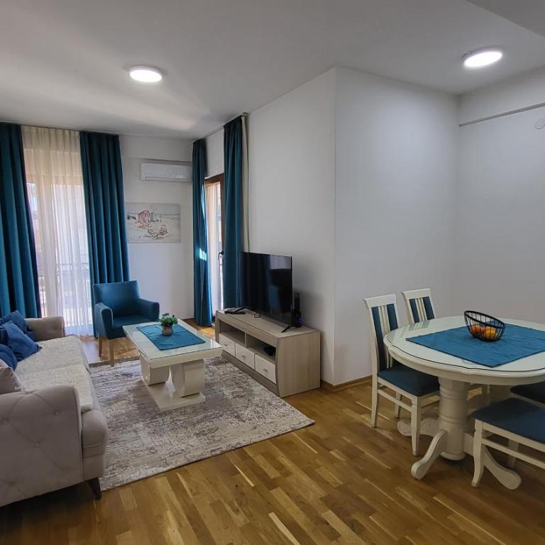 NY Apartment, two bedrooms - Two-Bedroom Apartment - 2