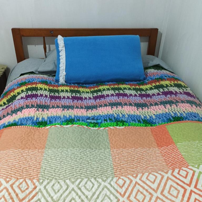 Hospedaje Familiar Puerto Montt Centro - Single Room with Shared Bathroom - 5