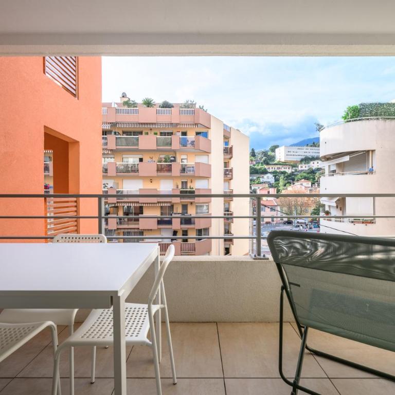 Val d'Or, appartement moderne et famillial pour 4 personnes, Parking, centre gare - Apartment mit 2 Schlafzimmern - 5