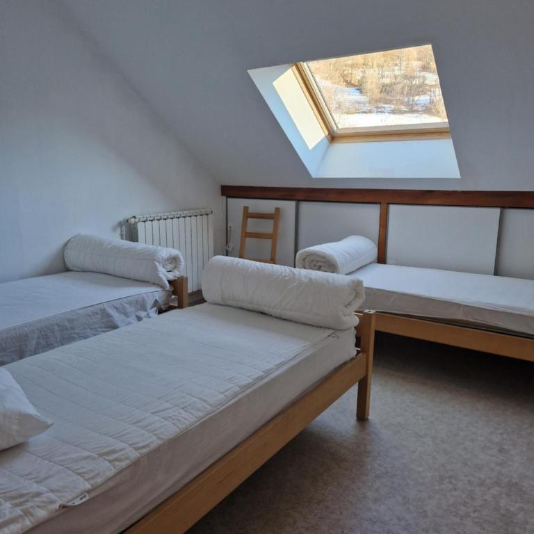 Gite de la Draye - Chambre Triple avec Salle de Bains Commune - 7