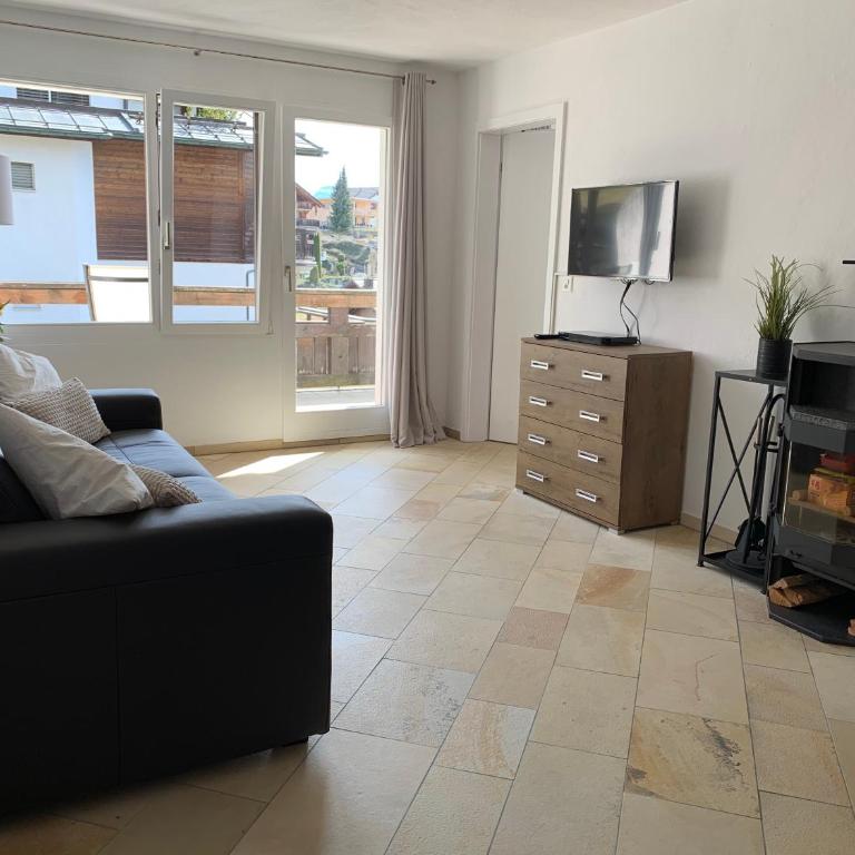 Apartment near Laax Lake - Apartment mit Balkon - 8