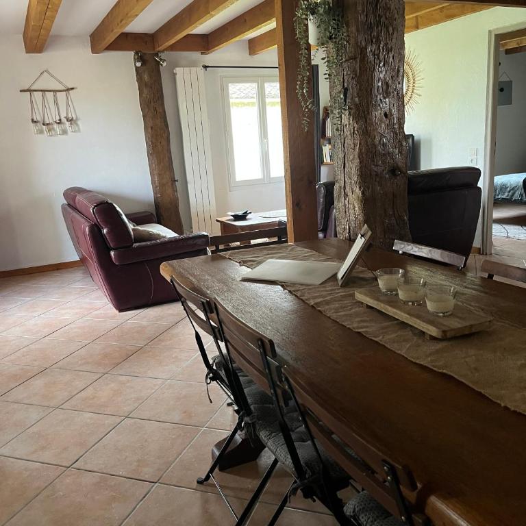 Gites de Nicou - L'Auvent - Maison 3 Chambres - 24
