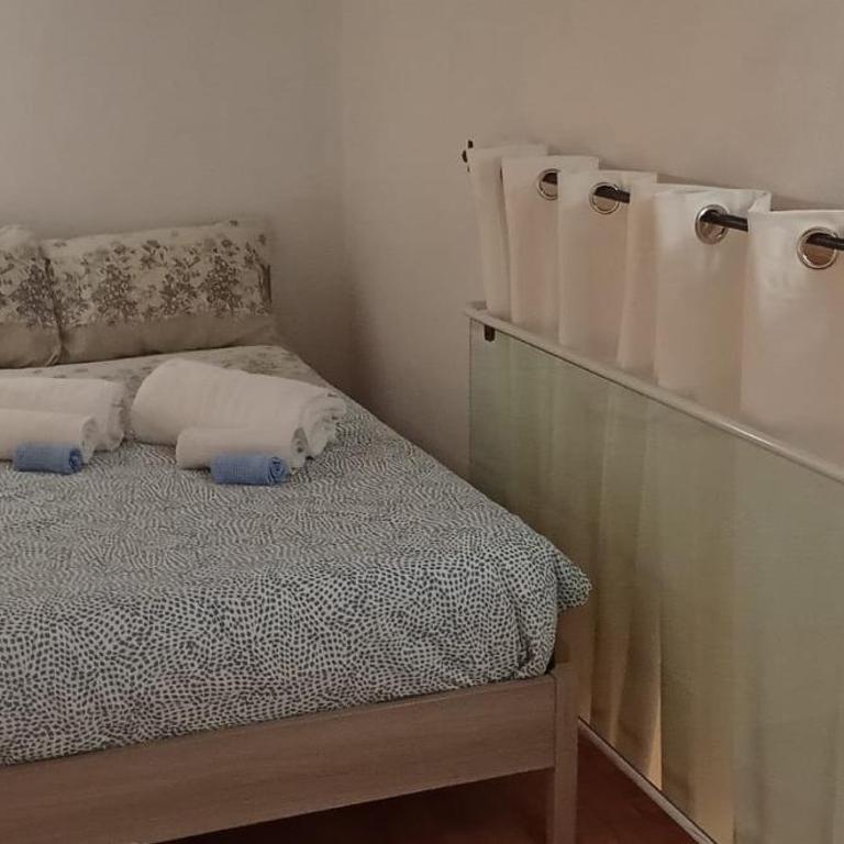 Domus Palestro - Appartamento Standard con 3 Camere da Letto - 16