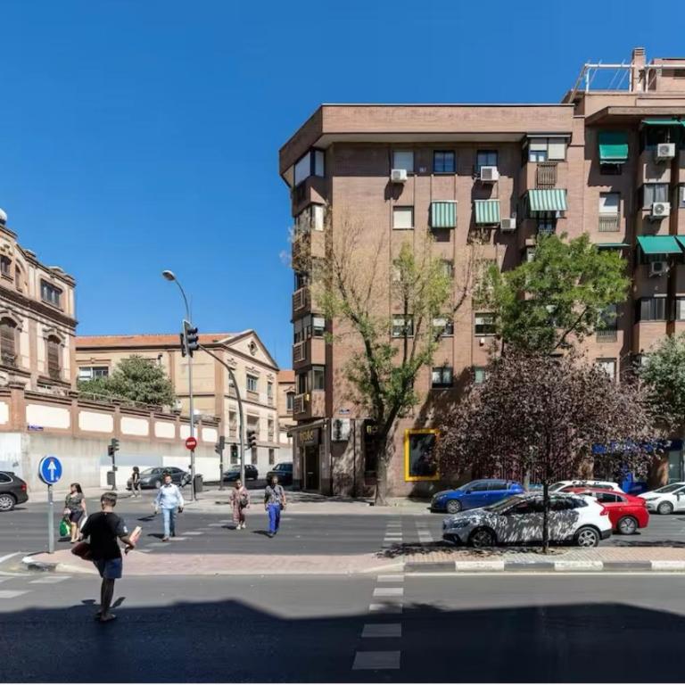 AR Embajadores 2 habitaciones, céntrico y bien comunicado - Two-Bedroom Apartment - 49