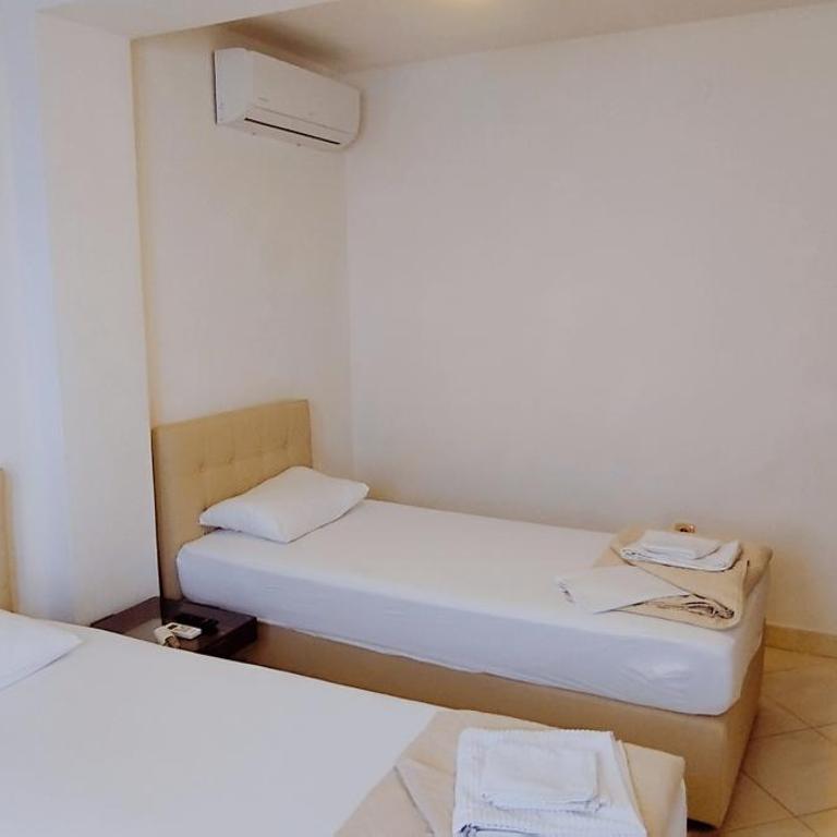 Villa Boka Sunrise Apartments - Two-Bedroom Apartment - 1