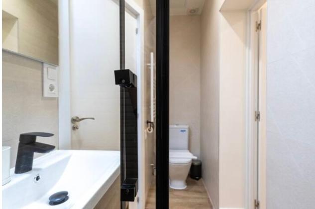 AR Ventas, 2 Hab, 2 Baños, Moderno bien Comunicado con Todo Cerca - Apartamento de 2 dormitorios - 31