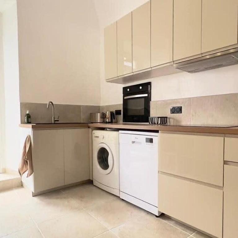 Casamea - Vue Mer, Centre Ajaccio, Clim & WiFi - One-Bedroom Apartment - 9