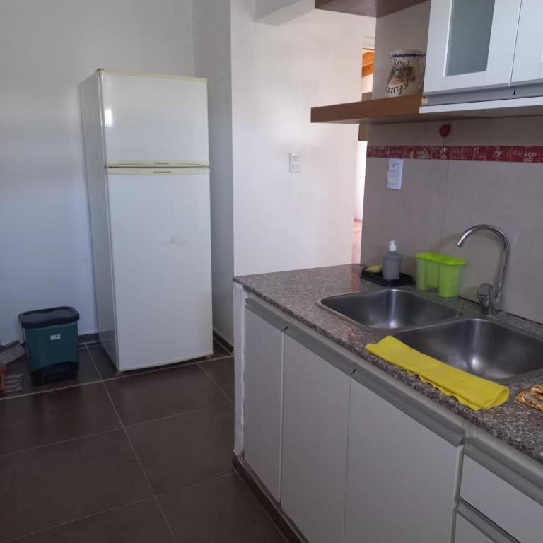 Departamento dos ambientes Brizas del Sur - Two-Bedroom Apartment - 8
