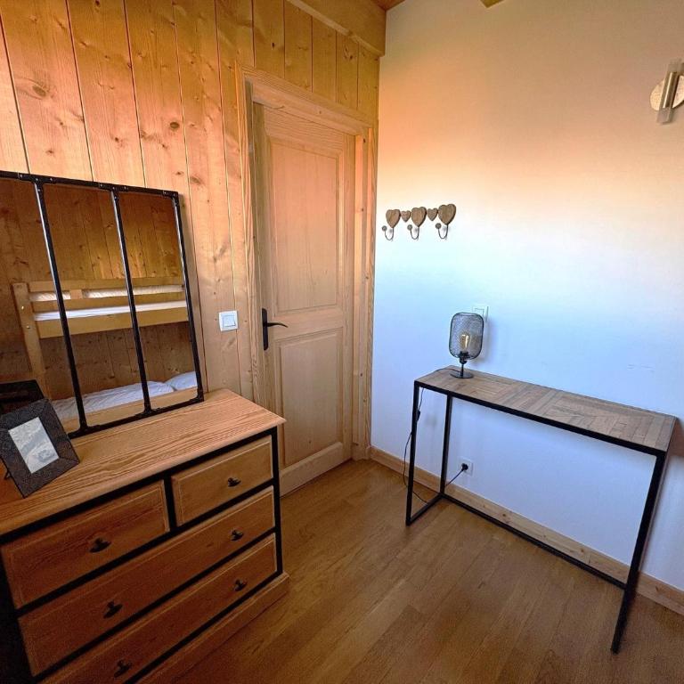 Chalet à Saint-Gervais-les-Bains, 8 personnes, 4 chambres - Apartment - 21
