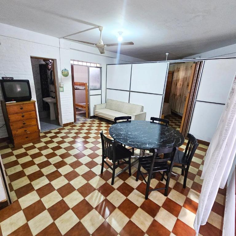 Con SEÑA previa, Alquiler de Sábado a Sábado, Fanuchito Dto PB Esquina, - Two-Bedroom House - 5