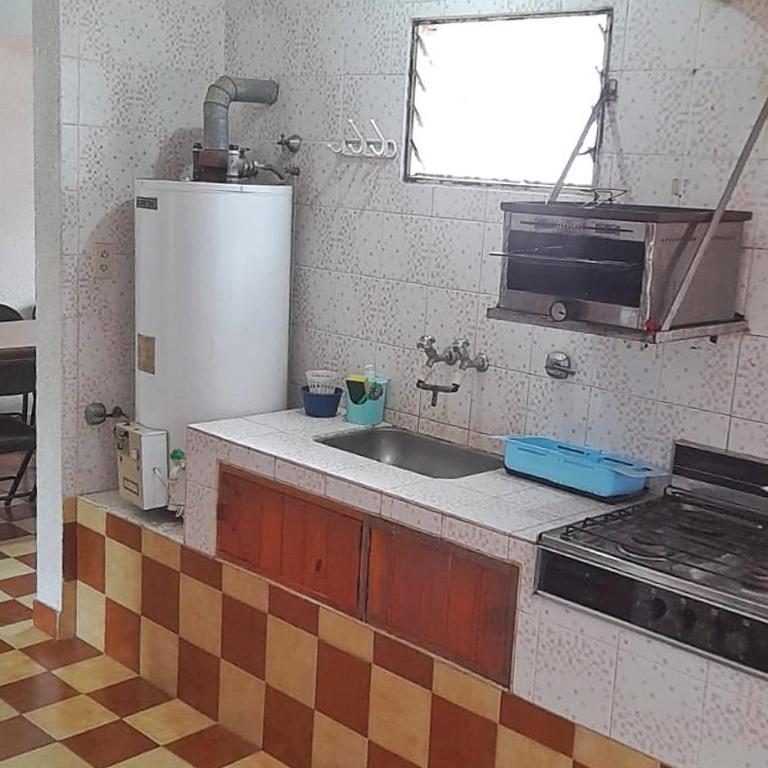 Con SEÑA Previa, Alquiler de Sábado a Sábado, Fanuchito Dto primer piso, - Casa de 2 dormitorios - 10