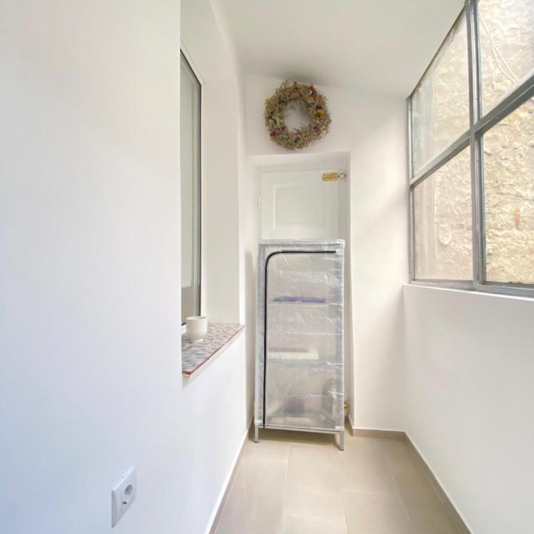 City center salon-style apartment free parking - Apartman sa 1 Spavaćom Sobom - 13