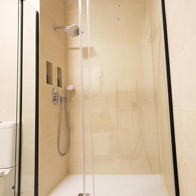 Comfy Stylish Stay in Malaga - Apartamento Deluxe de 2 dormitorios - 25