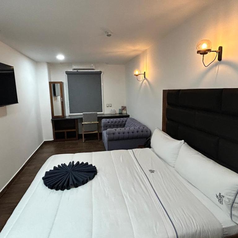 Hotel ANB Aeropuerto Guadalajara - Suite con bañera - 5