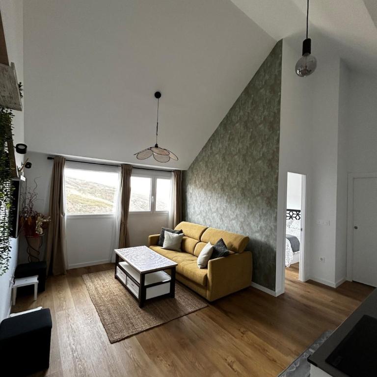 Buhardilla zona alta Sierra Nevada - One-Bedroom Apartment - 5