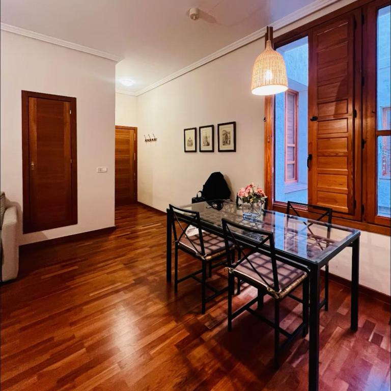 Cardenal Cisneros - Apartamento de 1 dormitorio - 2