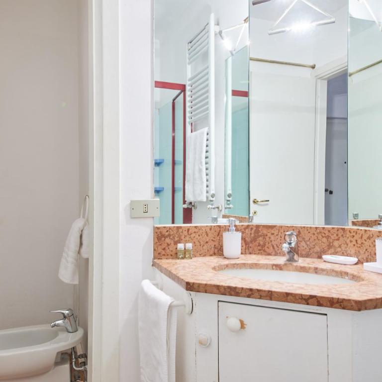Attico Luminoso e Panoramico in Moscova Garibaldi - Appartamento con 3 Camere da Letto - 11