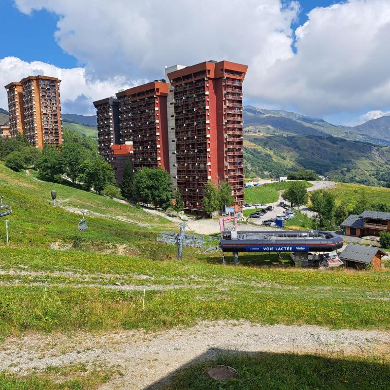 Le Corbier, T3, 4-6 pers - Appartement 2 Chambres - 6