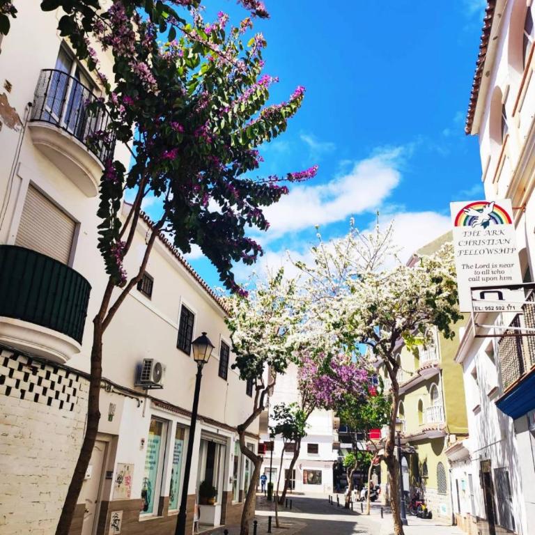 A top-floor modern apartment Located 100 meters from the beach - Apartamento de 2 dormitorios - 25