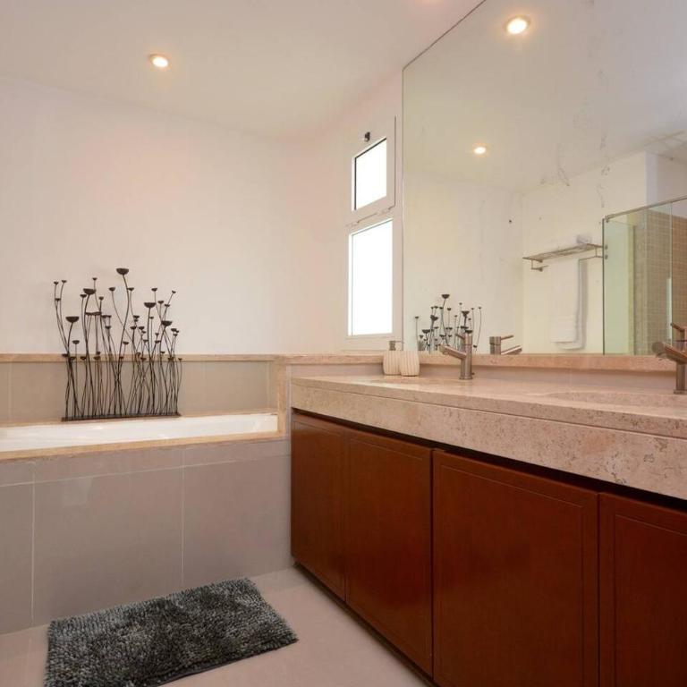 Luxury and confort in Quadra Alea - Three-Bedroom Apartment - 22