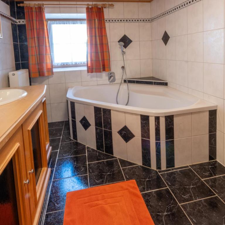Steffa Hamat - Haus - 40
