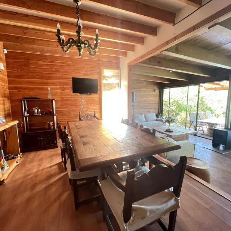 Casa a orilla de Lago Panguipulli - Four-Bedroom House - 3