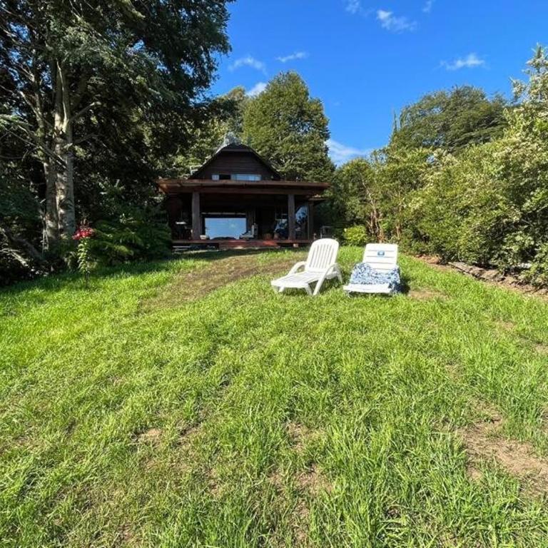 Casa a orilla de Lago Panguipulli - Four-Bedroom House - 5