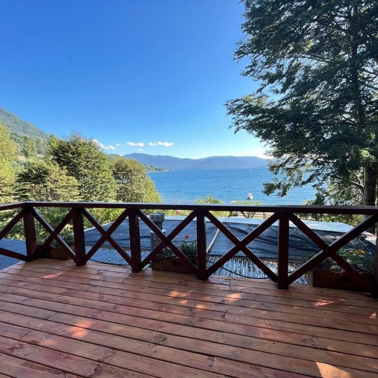 Casa a orilla de Lago Panguipulli - Four-Bedroom House - 13