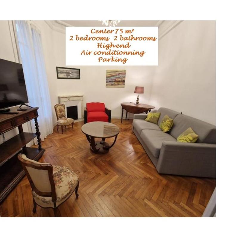 Superbe 4 pièces 75 m carrés pour 2 à 6 personnes Centre Parking 3 jours minimum - Appartement 2 Chambres - 1