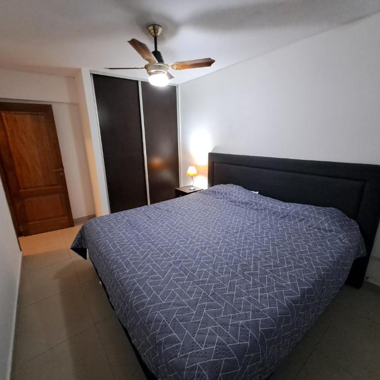 Cómodo Departamento en Zona Antigua de la Ciudad Parking en el Edificio - Apartamento de 1 dormitorio - 7