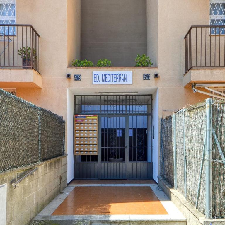 Apartment in Rosas near Sta Margarita Beach - Two-Bedroom Apartment - 17