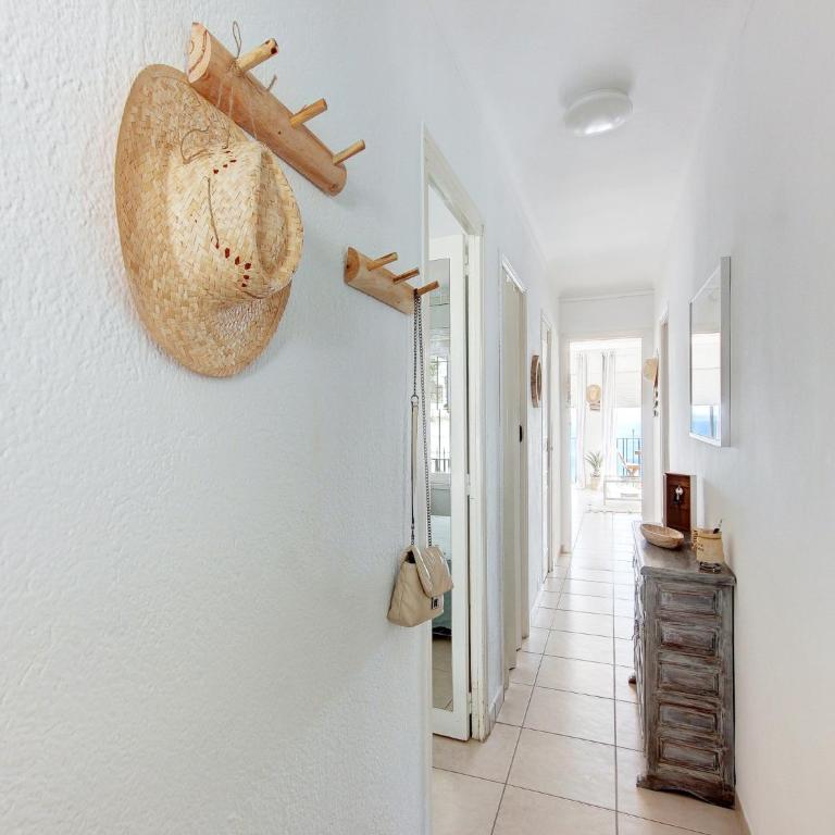 Apartment in Rosas near Canyelles Beach - Two-Bedroom Apartment - 11