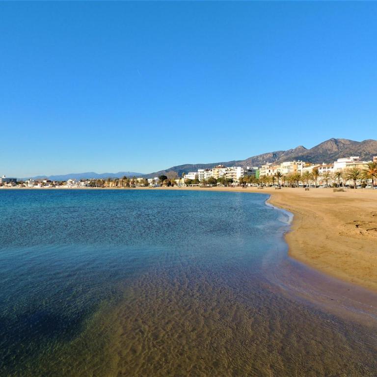 Apartment in Rosas near Canyelles Beach - Two-Bedroom Apartment - 25