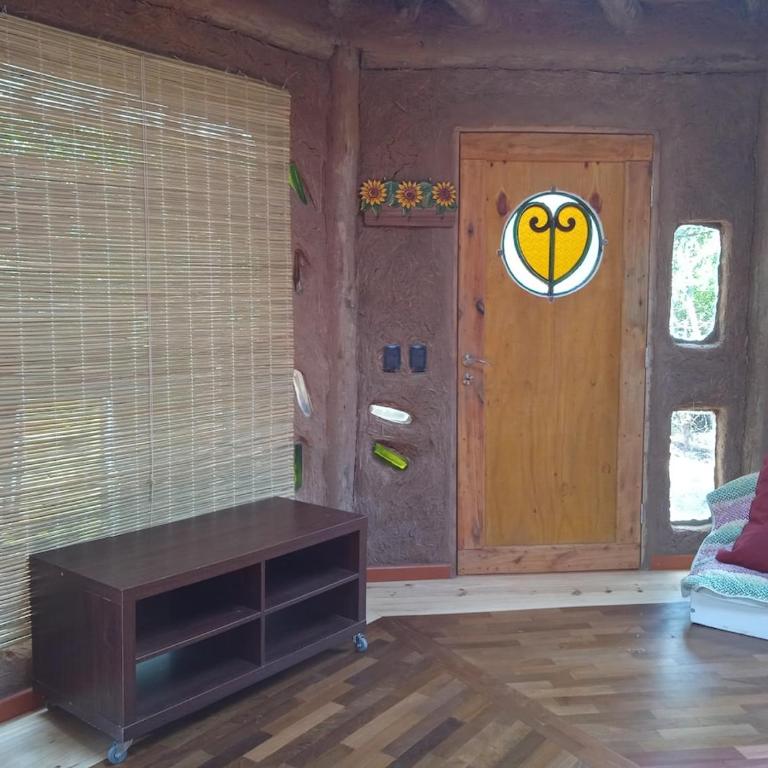 Peaceful cabin in the woods - One-Bedroom House - 13