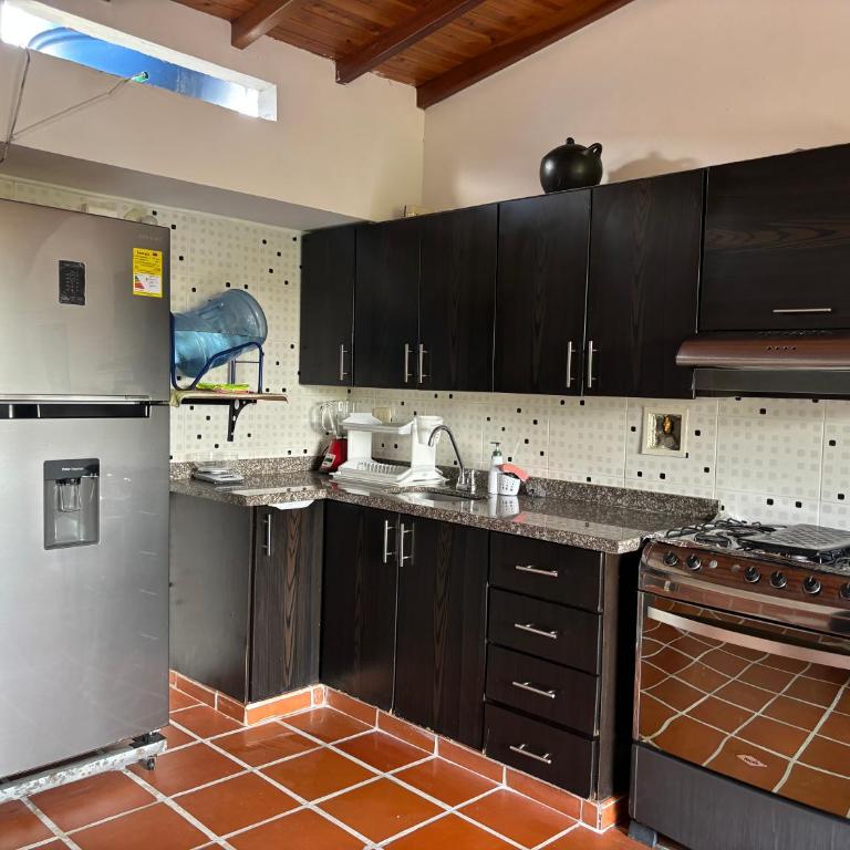 Apartamento en Bucaramanga - Apartamento de 2 dormitorios con balcón y terraza - 11