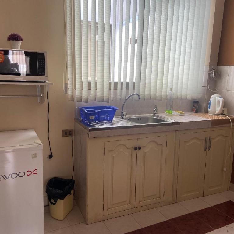 Super centrally located and comfortable apartment - One-Bedroom Apartment - 3