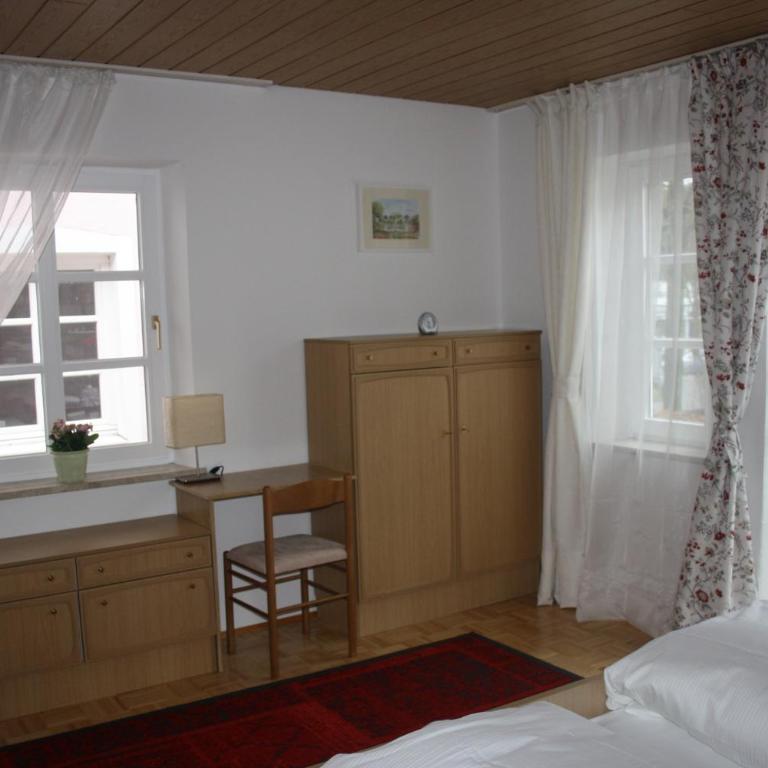 Ferienwohnung am Ortenaupark - Apartment mit Gartenblick - 14